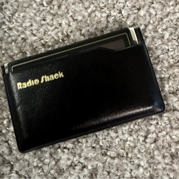 Vintage RadioShack EC-41 Solar Calculator – Micro-Thin with Case & Manual 1980s - Picture 3 of 4